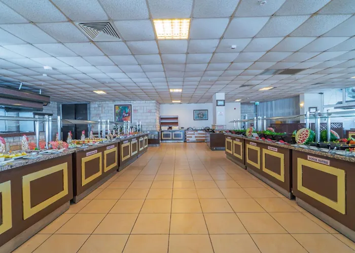 Club Pineta Ξενοδοχείο 4*