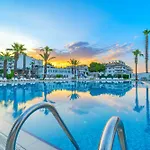 Club Pineta Hotel 4*
