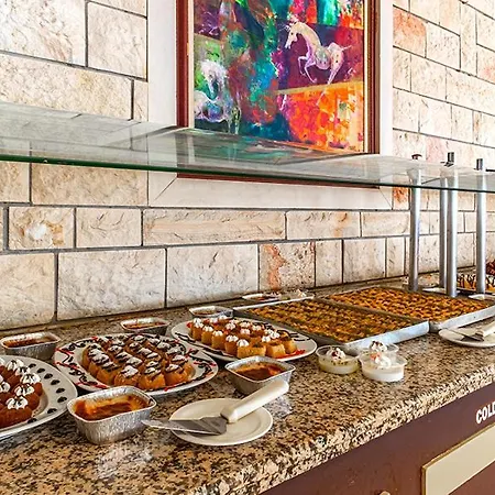 Club Pineta Hotel