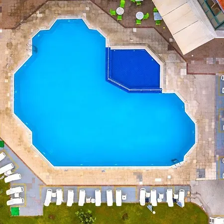 Club Pineta Hotel
