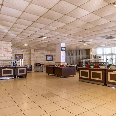 Club Pineta 4*