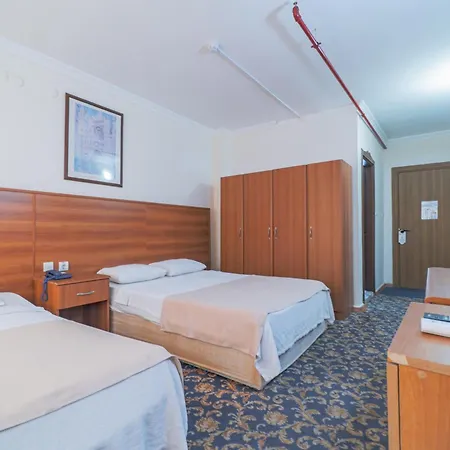 Club Pineta Szálloda 4*