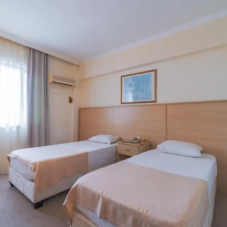 Club Pineta 酒店 马尔马里斯