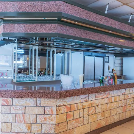 Club Pineta 4*