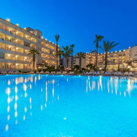 Club Pineta Отель 4*