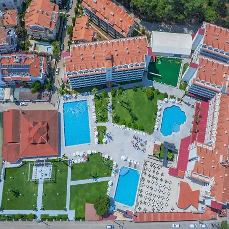 Hotel Club Pineta