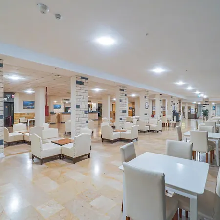 Szálloda Club Pineta 4*