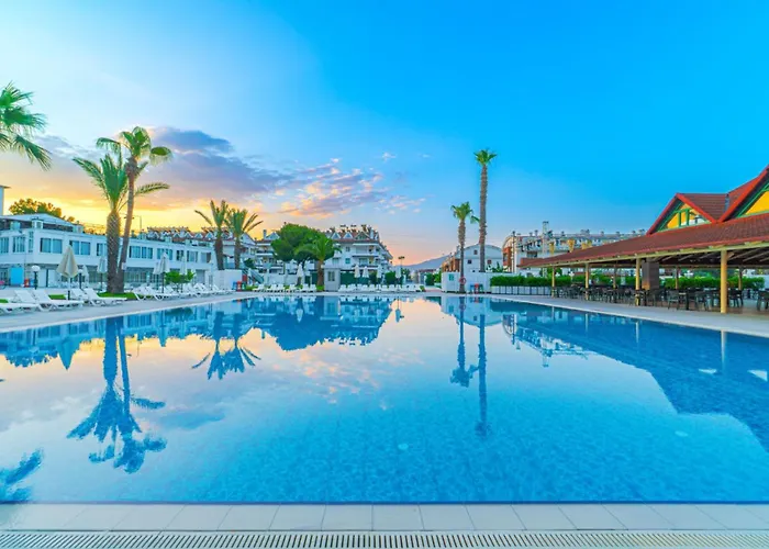 Ξενοδοχείο Club Pineta 4*