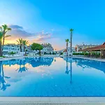 Szálloda Club Pineta 4*